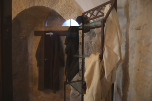 odzież - relikwie Małej Arabki w Betlejem